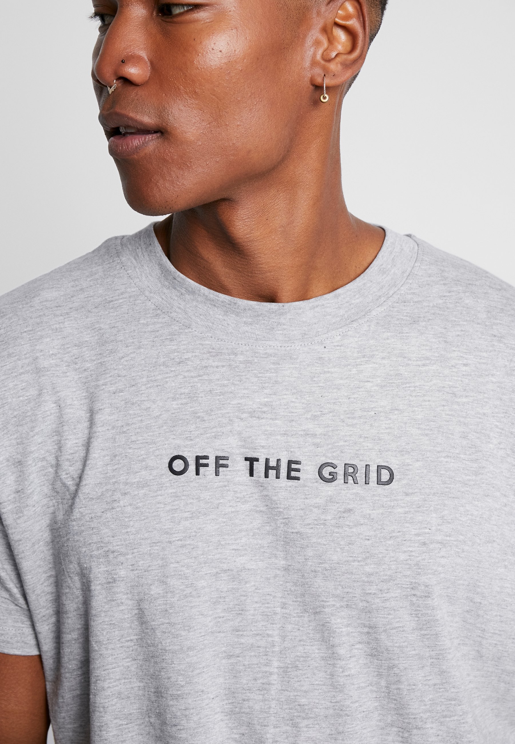 Night Addict GRID T shirts med print grey Zalando.no Night Addict GRID - T-shirts med print - grey