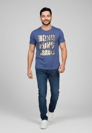 DE CON ESTAMPADO DELANTERO - Camiseta estampada - azulon