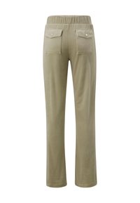 Groene broek met een relaxte pasvorm, gemaakt van zachte stof. Voorzien van een elastische tailleband en twee achterzakken met knoopsluiting.
