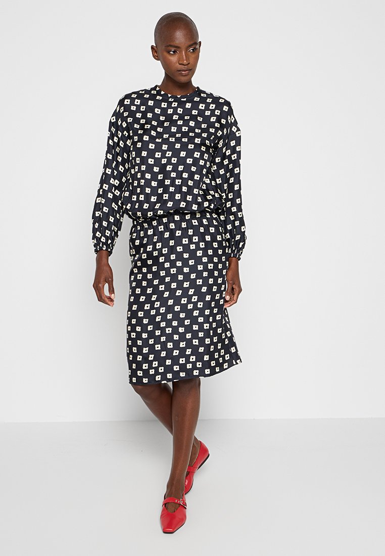 ASPESI Jurk donkerblauw ASPESI Jurk donkerblauw