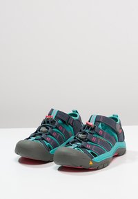 Keen NEWPORT H2 UNISEX - Vaellussandaalit - midnight navy/baltic