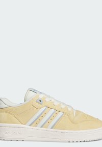 adidas Originals RIVALRY LOW - Sneaker low - orange tint   ivory blue