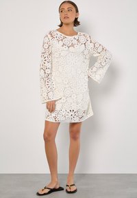Apricot Freizeitkleid - white