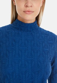 Marc Cain Long sleeved top - deep royal blue