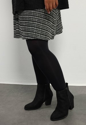 Enkelkaarsjes - black