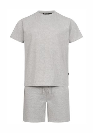 Grå bomullsloungewear-sett med kortermet T-skjorte og matchende shorts. Enkel design med rund hals og elastisk linning.