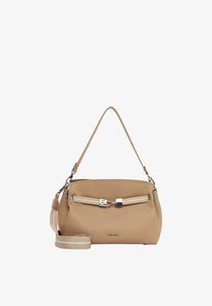 Bēšas krāsas teksturēta soma ar sudraba sprādzes detaļu priekšpusē, īsu rokturi un noņemamu svītrainu plecu siksnu, taisnstūrveida forma.