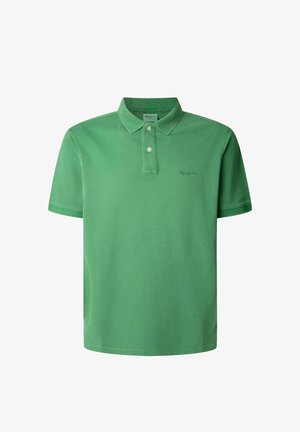 Grünes Polo-Shirt aus Baumwolle mit klassischem Kragen, zwei Knöpfen und gesticktem Logo auf der linken Brust. Kurzarm.