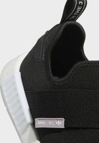 adidas Originals NMD R1 - Sneaker low - black/schwarz - Zalando.at
