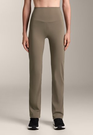 OYSHO HIGH-RISE RIB COMFORTLUX FLARE - Hlače - brown
