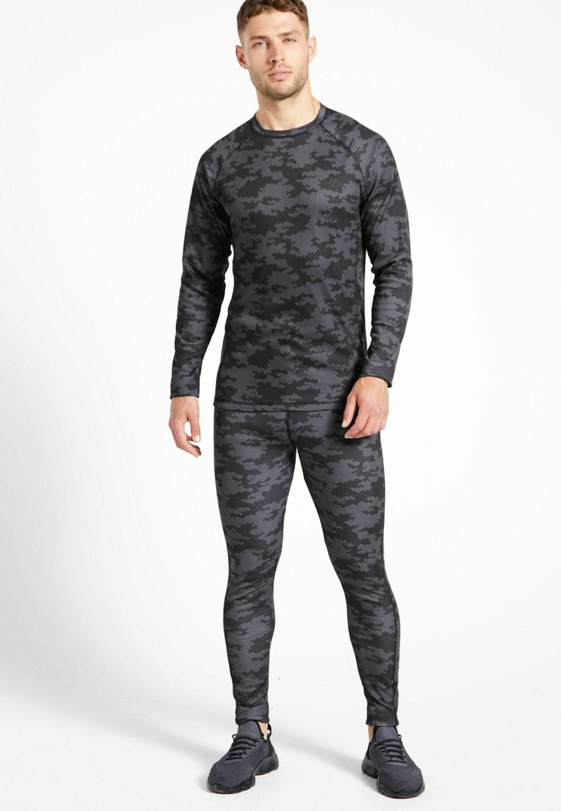 Next DARE 2B X NEXT ALTIDUDINAL SKI BASE LAYER SET Hemd black/zwart Zalando.be