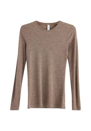 Langærmet brun T-shirt lavet af blødt, tekstureret stof, med rund halsudskæring og sideslids for en afslappet pasform.