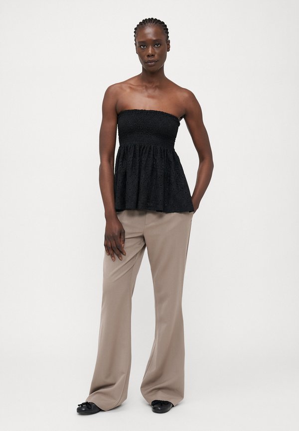 ONLLUZ 2 WEAR - Top2