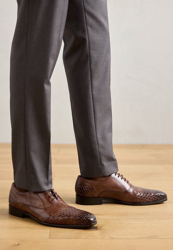 LEWIS 17 - Smart lace-ups2