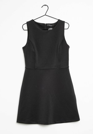 Pouzdrové šaty - black