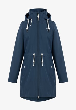 Chaqueta impermeable marina con capucha, cordones blancos, cierre de cremallera y dos bolsillos laterales. Presenta un sutil logo de corazón cerca del pecho.