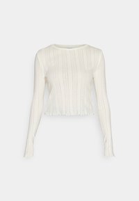 Fehér, hosszú ujjú crop top, texturált kötött mintával, bordázott részletekkel és hullámos szegéllyel. Könnyű és testhez simuló kialakítás.
