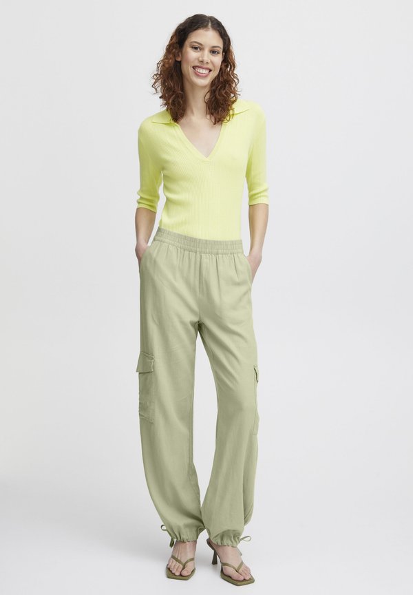 BYALAKKA - Cargo trousers - tea2