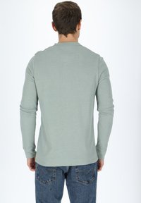 Unausgewählt, sage green