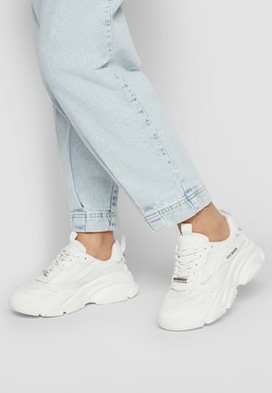 POSSESSION - Sneakers - white