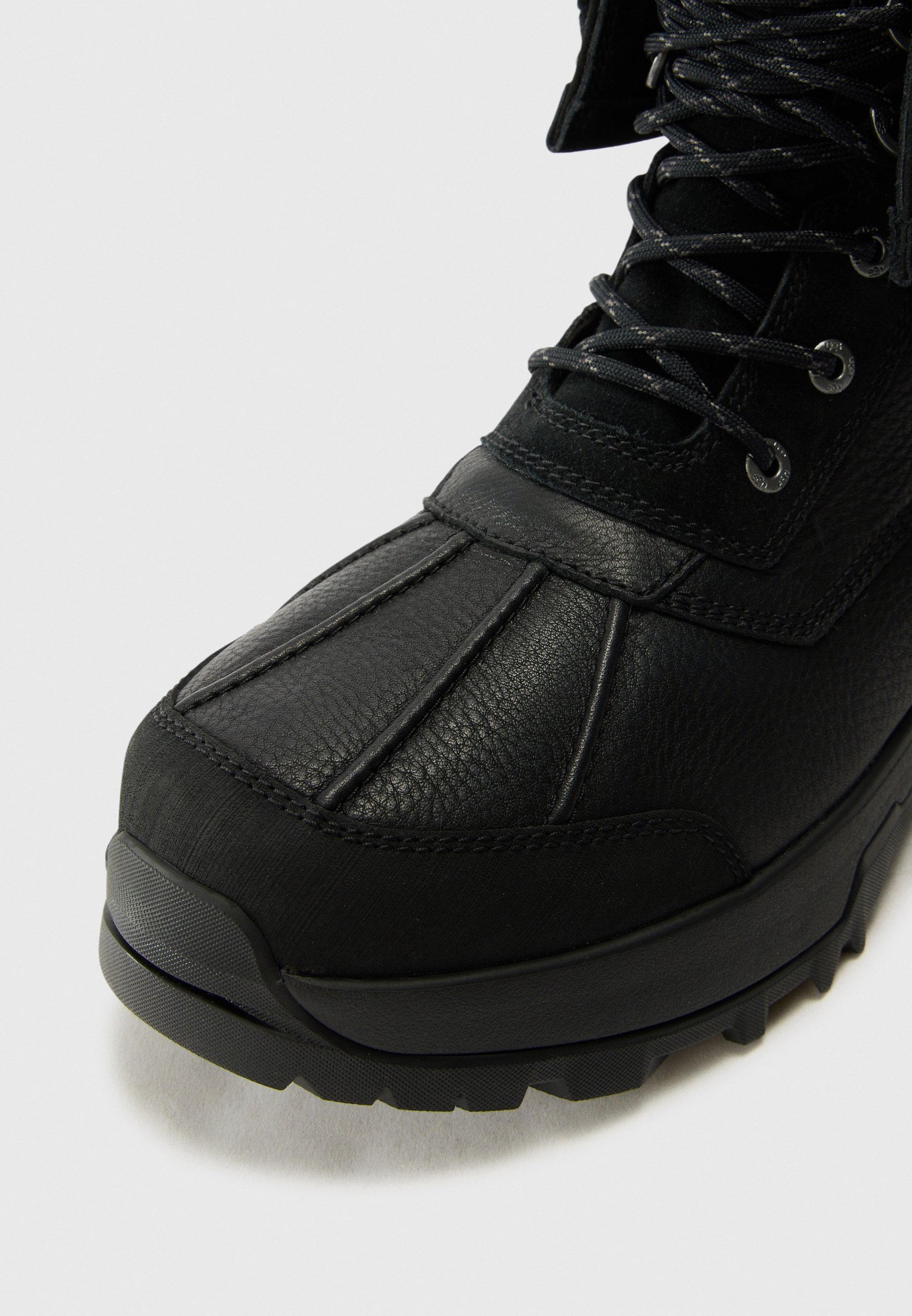 UGG ADIRONDACK - Winter boots - black - Zalando.co.uk