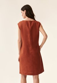 TATUUM SONATKO 1 - Freizeitkleid - ginger orange