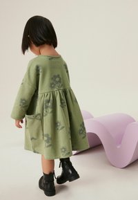 Next REGULAR FIT - Hverdagskjole - khaki green