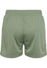 Pantalones cortos deportivos verdes hechos de una tela ligera y texturada, con una cintura elástica y un diseño simple sin detalles adicionales.
