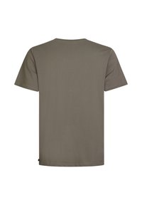 Olivově zelené tričko s krátkým rukávem z měkké bavlny, s kulatým výstřihem a rovnou spodní lemovkou, na které se nachází malá nášivka vlevo dole.