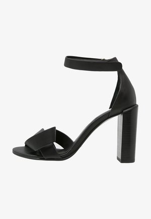 See by Chloé, Sandales à talons hauts - black