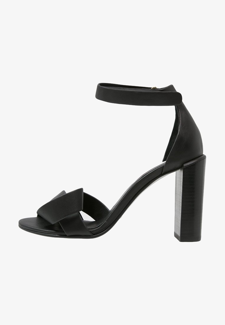 See by Chloé Sandales à talons hauts - black