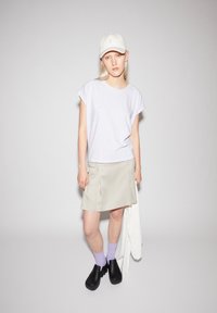 ARMEDANGELS OFELIAA LOVELY STRIPES - Camiseta estampada - lavender light oatmilk