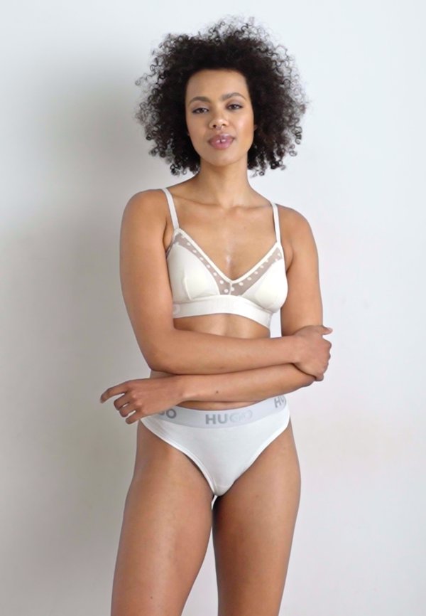 TRIANGLE DESIGN - Triangle bra - natural2