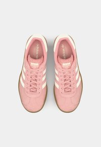 adidas Originals GAZELLE BOLD - Sneakers laag - mauve/off white