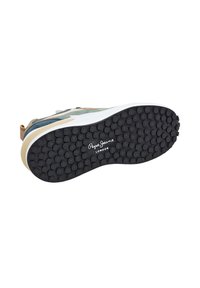 Zapatillas Pepe Jeans con una parte superior de ante multicolor, media suela de goma blanca y una suela exterior de goma texturizada negra con grips circulares.