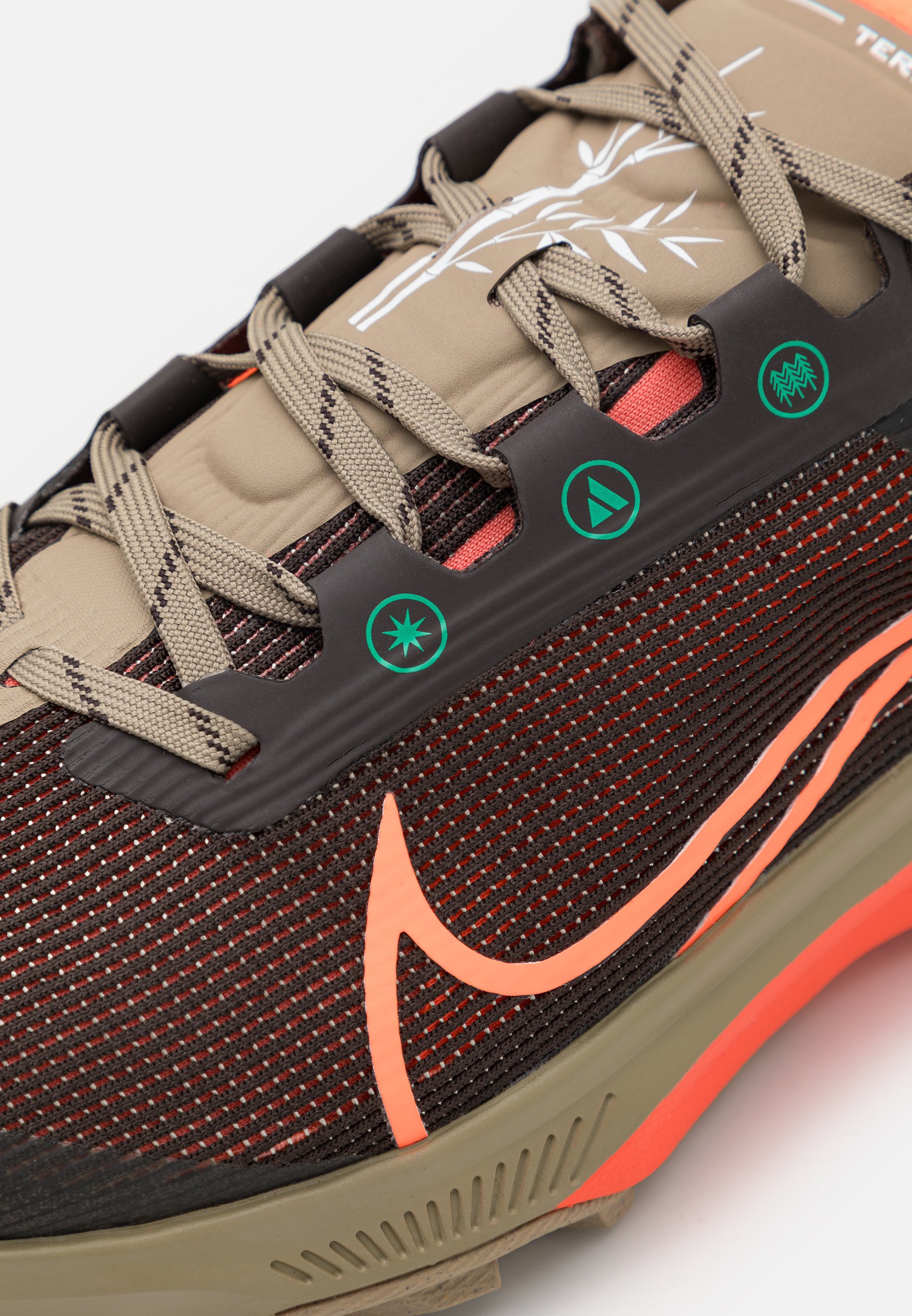 nike trail brown air zoom kiger