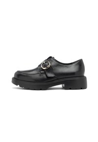 Scarpa nera in pelle con punta tondeggiante, dettagli con cinturino e fibbia, suola in gomma spessa e texture liscia.