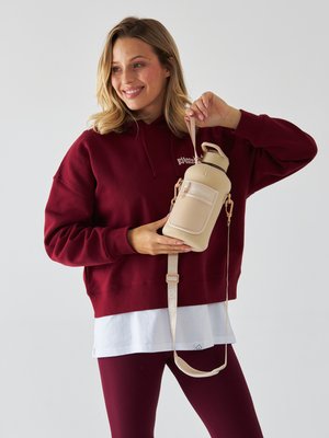 BeShaped, Water Jug with Pocket 1.3 L - Sportovní lahev - beige