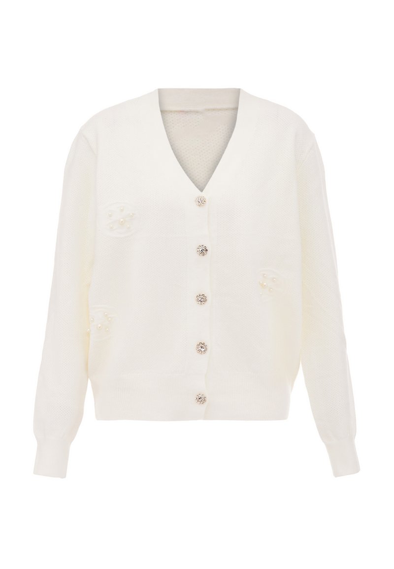 Cardigan bianco lavorato a maglia con scollatura a V, maniche lunghe, cinque bottoni decorativi e dettagli in perle sulla parte frontale. Il tessuto testurizzato presenta motivi visibili.