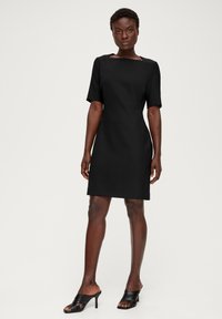 s.Oliver BLACK LABEL Sukienka letnia