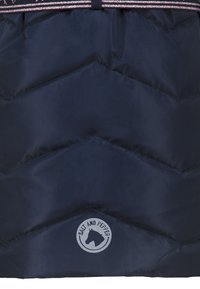 Thumbnail Image 3