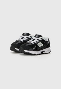 New Balance 530 UNISEX - Sneaker low - black