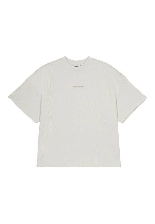 AMANDA TEE - Basic T-shirt2