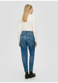 s.Oliver - Jeansy Zwężane