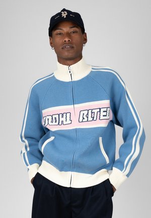 PROHIBITED, LETTERMAN KNIT JACKET - Cardigan - light blue