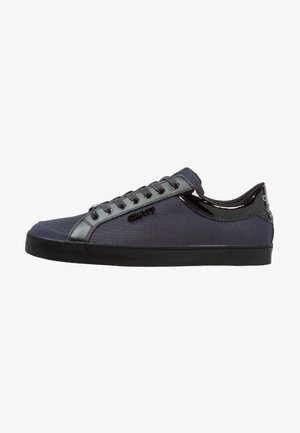 Cruyff, Baskets basses - dark blue