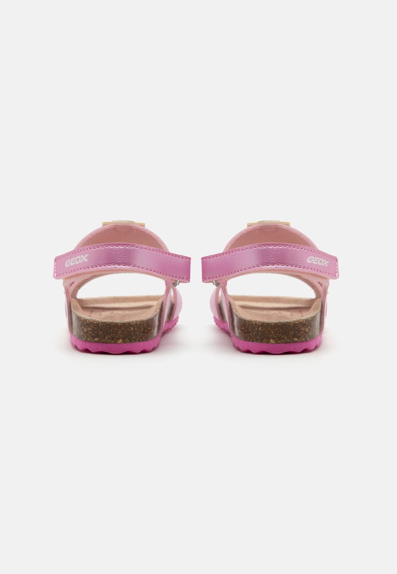 Sandalen Geox J Adriel Girl J028MC 0AJHS C2204 S Goldfarben