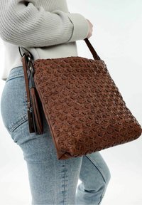 SURI FREY Borsa a tracolla - cognac