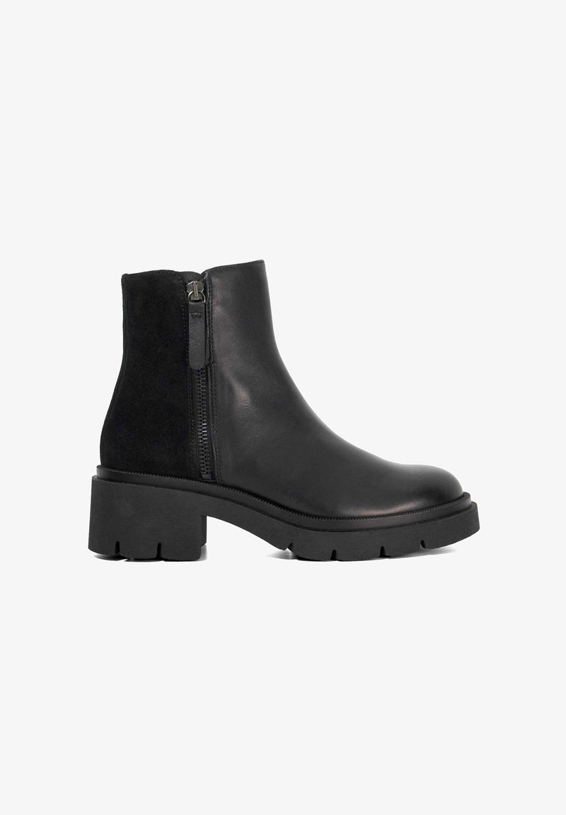 Black ankle boots featuring a combination of smooth leather and suede. Chunky rubber sole with a side zipper detail.