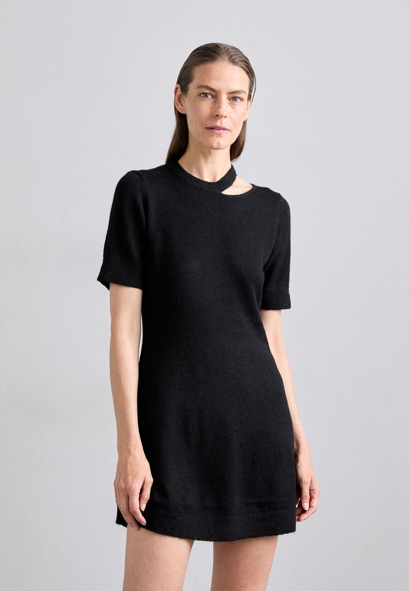 DESIGNERS REMIX - VERONA CUT DRESS - Neulemekko - black, Suurenna